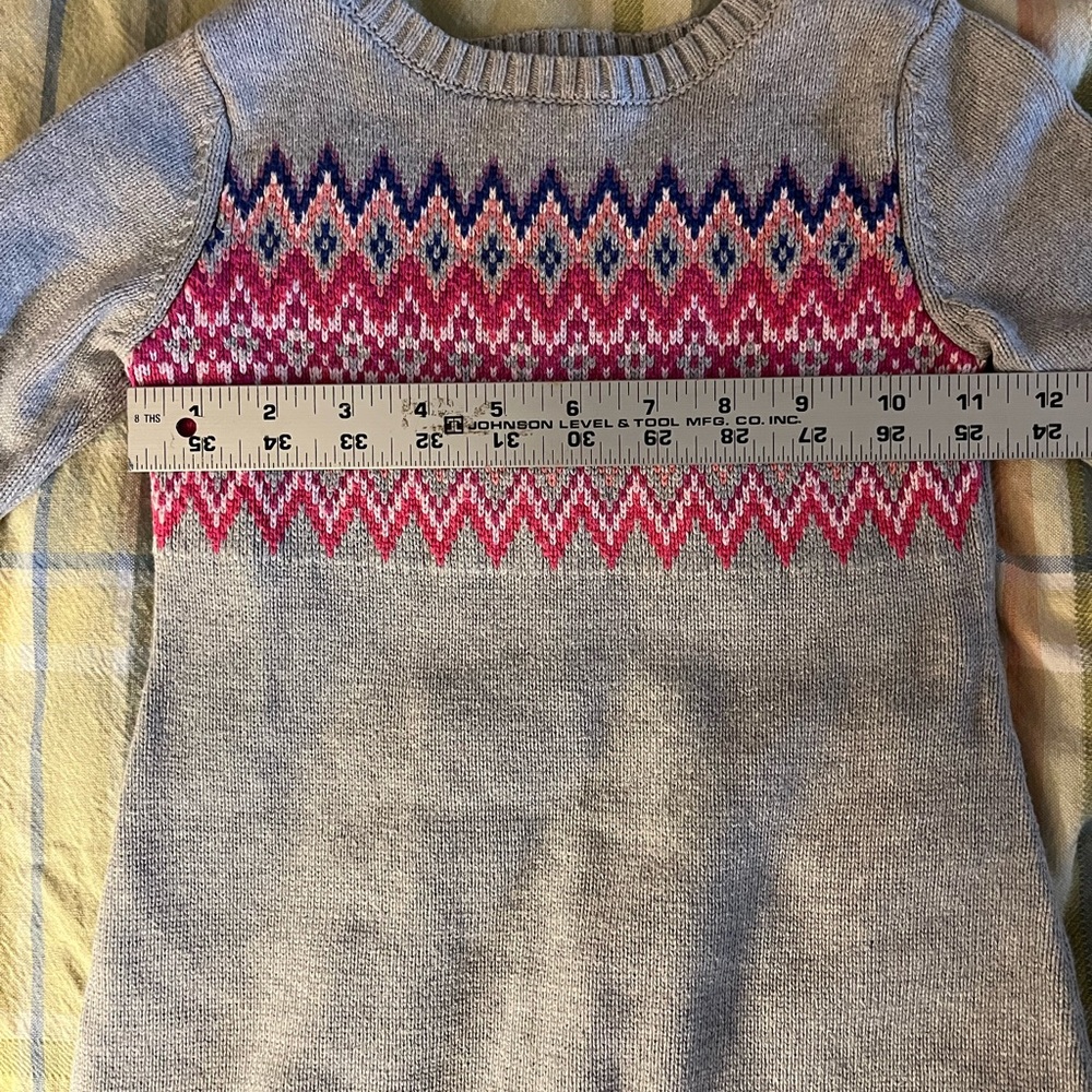 Gray Sweater with Colorful Pattern - Picture 4 of 5